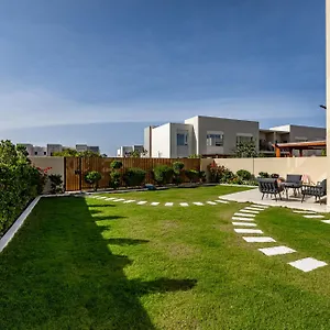 https://villa-urbana-iii-stacked-house-dubai-south.dubaihotelsoffers.com