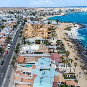 https://holidayvilla-marina-2-beachfront-wifi-vista-corralejo.in-canary-islands.com