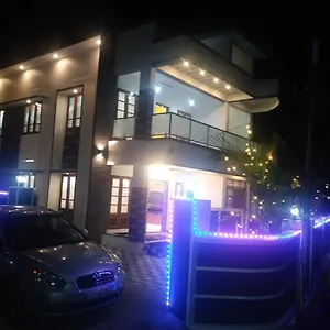 https://sowparnika-nv-nagar-peroorkada.kerala-hotels.net